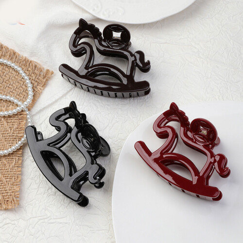 Fantasy Clip Barrette Slip Resistant Design Trendy-4 random 1