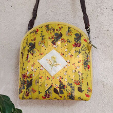 (Shell bag, 4) Hand embroidery diy material bag fabric embroidery fashion creative storage cosmetic bag