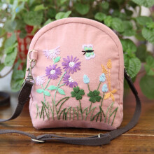 (Early summer, 29) Hand embroidery diy material bag fabric embroidery fashion creative storage cosmetic bag