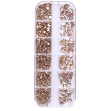 Strass K9Glass de haute qualité pour tous vos projets créatifs, styles et tailles variés pour des créations polyvalentes, application facile et
