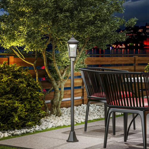 Tree Floor Lamp with 3 Adjustable Light, Industrial Standing Lamp, Black 2