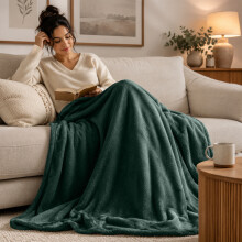 (2X Double/ Medium, Green) Budget Friendly Luxury 310GSM Faux Fur Fleece Blankets - Ultra Soft Warm Plush Throws for All Season Use | Pack of 2