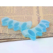 (blue for adult) 2Pcs=1Pair Toe Separators Stretchers Correct Foot and Bunion Pain Pain Relief Foot Care Soft Gel Straightener Spacers 5 Colors