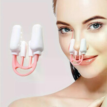 A Painless Nose Bridge Corrector Suitable for Both Women and Men Suitable for Lifting and Pulling Wide and Curved Noses