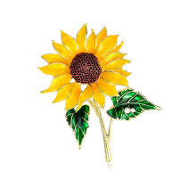 Artistic 3D Sunflower Pin Allergy Resistant Alloy Material Ideal