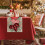 Runner da tavola in lino 33x183 cm – Design a cuori romantici 2