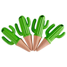 4 stuks waterbollen in cactusvorm, perfect voor drukke plantenliefhebbers, zowel binnen als op kantoor. Waterbollen in de vorm van een cactus.