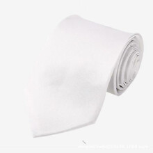 Witte handgemaakte klassieke herendas van 8 cm, geschikt voor zowel werk als speciale gelegenheden.