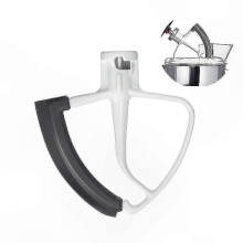 Accessoire batteur de bord pour robot pâtissier compatible avec la fonction de mélange amélioré.