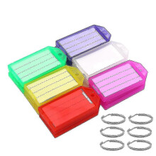 Stevige plastic sleutelhangers (60 stuks) met transparant labelvenster en ring, geschikt voor sleutels, tassen en bagage.