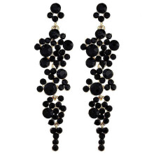 Pendientes largos de aleación negra con colgante y decoración de diamantes de imitación para mujer.
