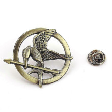 Mockingjay Pin Brooch compatible with Hunger Games Fans Silver Tone Metal Lapel Pin Jewelry Gift