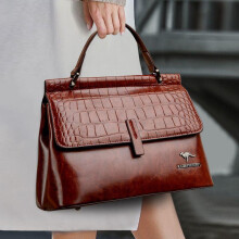 (brown) 2025 New Vintage Waxed Leather Women's Tote Bag – Large Capacity
