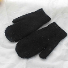 Women's Warm Fleece-Lined Knit Mittens for Winter in Multiple Colors and Sizes