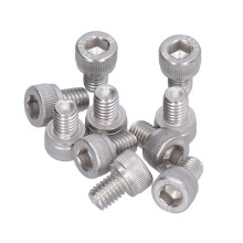 Set van 30 M6 schroefbouten van 304 roestvrij staal, A2-70 zeskantbouten met cilindrische kop, DIN 912M6x8