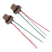 2 stuks remlichtfittingen met vrouwelijke kop, lichtgewicht, compact en gebruiksvriendelijk, met aansluitkabel voor voertuigen en aanhangers.