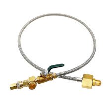 Connettore rapido per bombola di azoto con filettatura G5/8 e adattatore in acciaio M11X1 per sistema di riempimento.