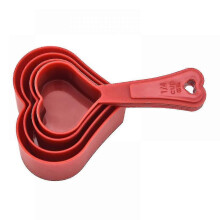 Herzförmiges 4-teiliges Messbecher-Set zum Backen und Kochen, Rot, Küchenutensilien