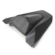 Achterzadelhoes voor de Honda CB650R CBR650R motorfiets uit 2024 in matzwart.