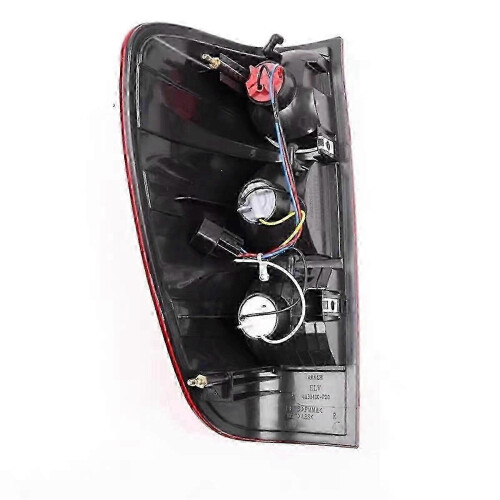 V240 V200 Right Rear Bumper Light Assembly - Includes Taillight and Brake Function (4133400-P00) 2