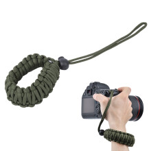 Strapa Láimhe Ceamara Scaoilte Tapa Strapa Láimhe Paracord Inchoigeartaithe Do Dhéshúiligh DSLR Éadrom agus Compordach Rópa Níolóin