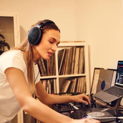 Sennheiser Sennheiser HD600 black 1