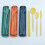 Set di posate da viaggio da 4 pezzi: coltello, cucchiaio, forchetta compatibile, bacchette, plastica. 2