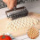 Teigroller aus Edelstahl Gitterpizzaschneider mit Holzgriff 5