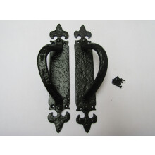 Pair of Fleur De Lys L & R Handle on Plate