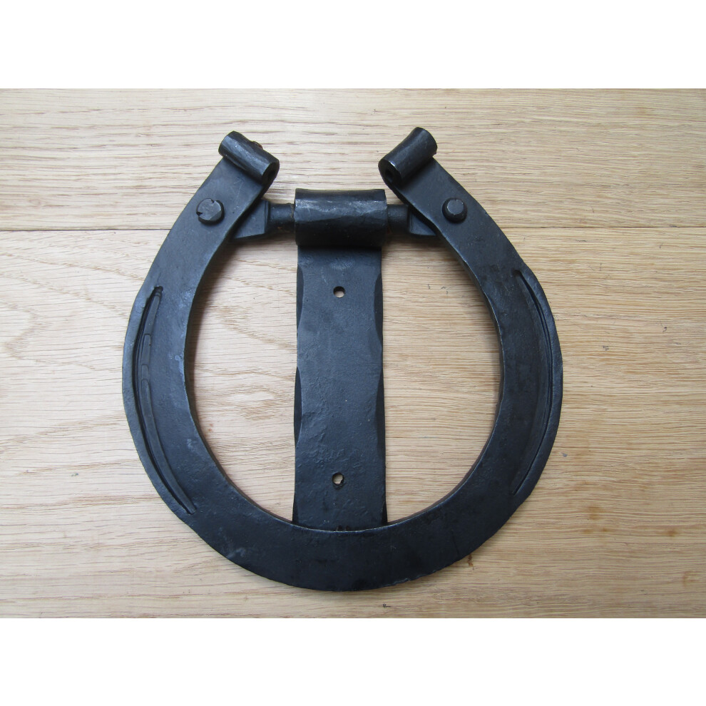Hand Forged Horse Shoe Door Knocker Black Wax By Ironmongery World 5057067976293