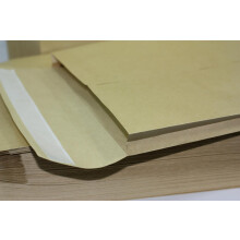 Manilla Brown C4 Gusset Envelopes to Fit A4 Paper/Card Strong 26mm Expanding Archive Width Peel & Seal Envelopes, Paper Mailing Bags Pack of 30 (30,