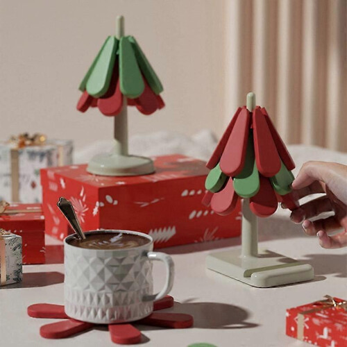 Anti Scald Christmas Tree Table Mat Foldable Dishes Insulation Pad Silicone Coaster Round Base