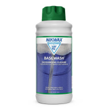 Nikwax BASE WASH 1 Litre, High Performance Deodorising Sports Fabric Cleaner & Conditioner, Cleans Away Odours, Makes Fabric Dry Faster, Enhance Cool