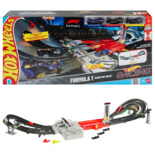 Hot Wheels Toy Car Track Set, Formula 1 Grand Prix Circuit Track Set with 3 1:64 Scale Die-Cast Toy Cars, Two Modes of Racing with a Motorized Booste