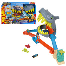 Hot Wheels Toy Car Track Set, City Shark Chomp Beach Playset with 1:64 Scale Die-Cast Vehicle. 2 Ways to Play, Knock Out the Shark or Get Eaten, JHL9