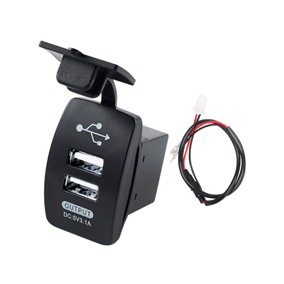 ( Light) Usb Dual Socket 12V-24V 3.1A Led Car Charger Port With Wire White/Light 123643757572