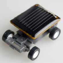 1PCS Mini Solar-Powered Car Toy for Kids - Educational Science Gift Vehicle Gadget