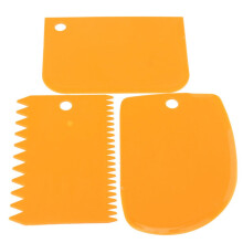 NANHONG 3Pcs Plastic Dough Icing Fondant Scraper Cake Decorating Plain, Smooth and Jagged Edges-Color Random