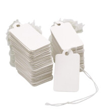 jijAcraft 500Pcs White Price Tags with String: 45 x 25mm Luggage Tags Paper Blank Gift Marking Strung Labels for Jewelry Clothing Display Price