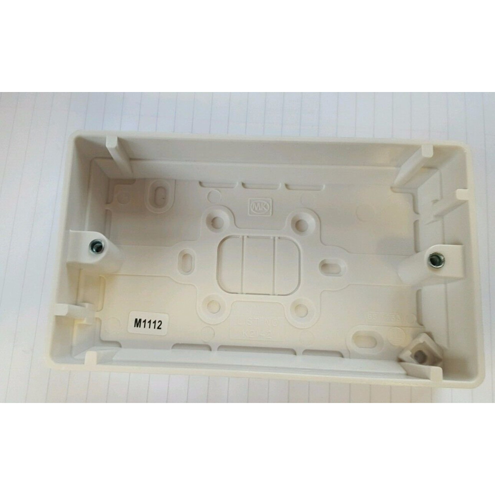 Mk K2142whi Logic Plus White Moulded 2 Gang Surface Mounting Box With Knockouts 30Mm 5051226890079