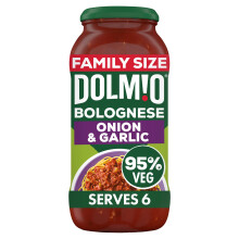 Dolmio Bolognese Onion and Garlic Pasta Sauce Family Size Jar 675g
