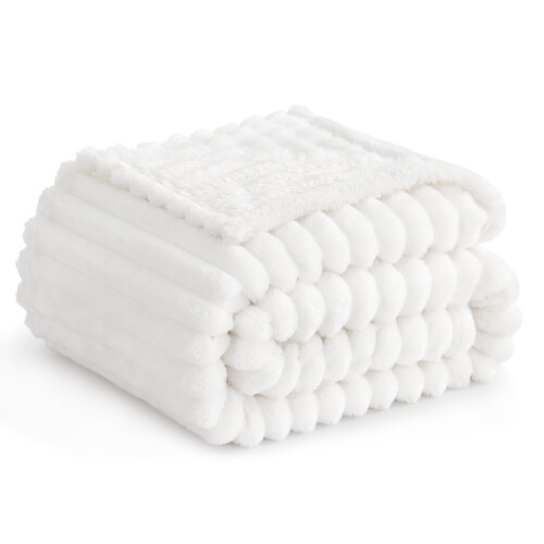 RUIKASI Fleece Throw Blanket for Sofa - Single Fluffy White Throws for Sofas Large, Soft Warm Blanket Throw for Couch