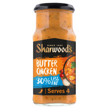 Sharwood's Indian Butter Chicken Sauce – 30% Less Fat, Creamy Tomato & Mild Spice Blend, Vegetarian Friendly, 420 g Jar (Pack of 1)