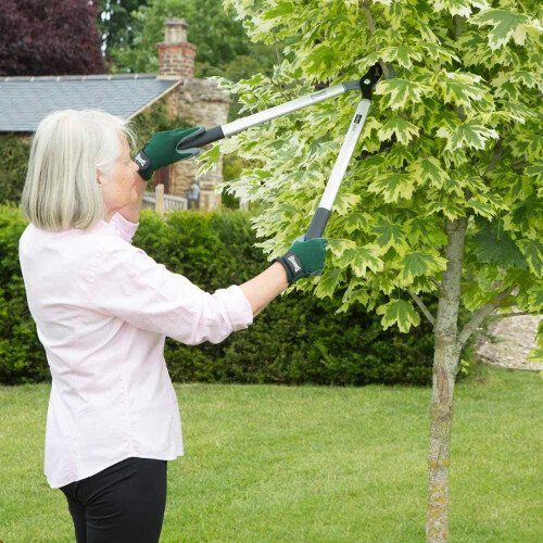 Wilkinson Sword Ultralight 24" Bypass Loppers 2