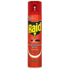 Raid 2 x Ant and Cockroach Killer spray kills most insects long protection