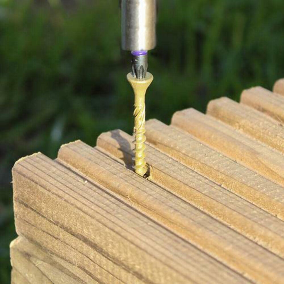 Timco C2 Decking Screws Tx20 Csk Grn Range - 4.5 X 50Mm - Tub Of 250