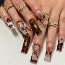 Brown Floral Long Press-On Nails Coffin Shape with 3D Flower Gold Pearl Tortoiseshell Brown Tips
