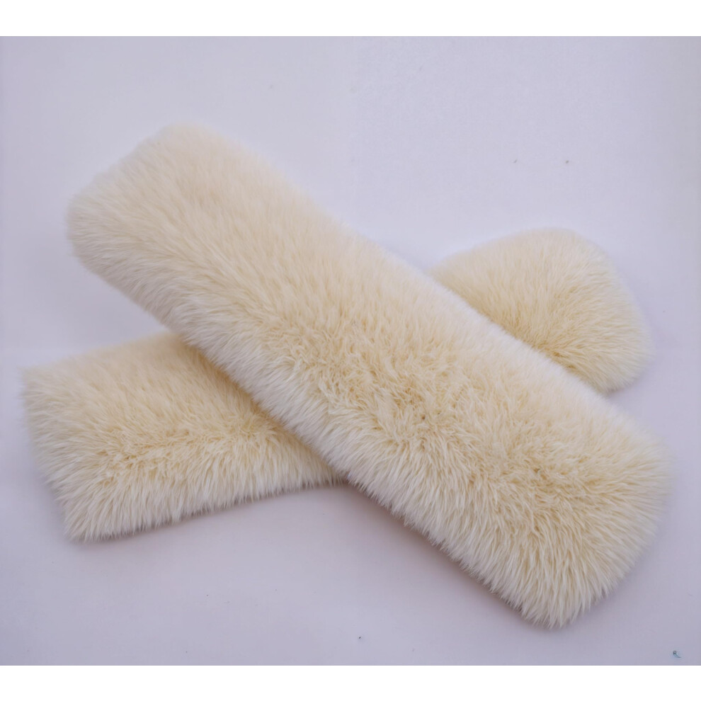 Rhinoro Artificial Fur Safty Belt Seatbelt Cover, Furry Soft, Plush And Warm, For Cold Winter Christmas Festival Decoration (Redwine) 5051226489976