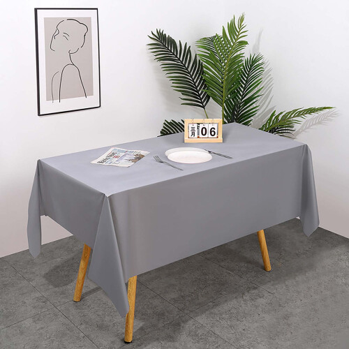Toalha de mesa descartável de plástico retangular 54x74 polegadas