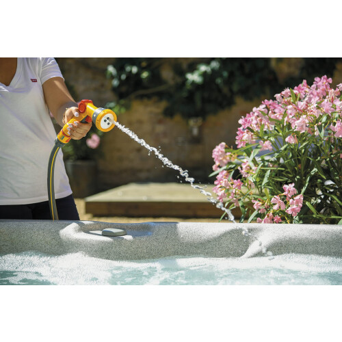 Hozelock HOZELOCK - Multi-Jet Spray Gun : Ideal for Daily Use, Multi-Tasking Gun, Locking Function and Flow Control, 5 Patterns: Cone, Jet, 1